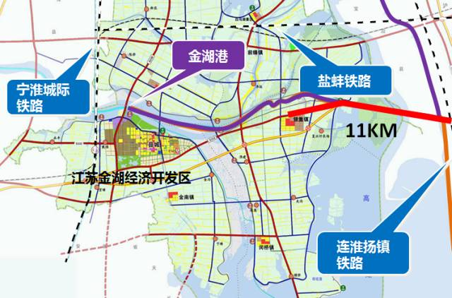 陪同通用航空投資選址項(xiàng)目方考察江蘇金湖縣，三方共同簽訂投資意向協(xié)議