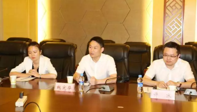 東方龍商務(wù)應(yīng)邀參加湖北荊州公安縣委托招商引資工作培訓(xùn)會，剖析政府招商引資的現(xiàn)狀和出路