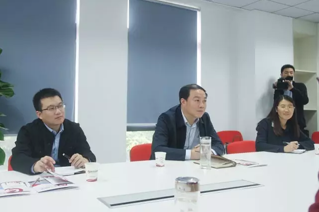 山西省永濟(jì)市市長孫中全帶隊(duì)考察東方龍商務(wù)委托招商引資平臺(tái) 山西省永濟(jì)市市長孫中全帶隊(duì)考察東方龍商務(wù)委托招商引資平臺(tái)