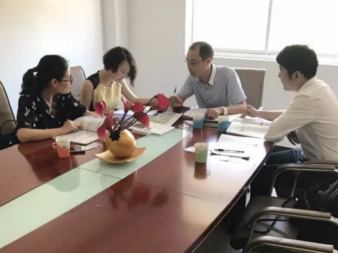 陪同嘉興余新鎮(zhèn)對接考察高端機(jī)電設(shè)備投資選址項(xiàng)目，進(jìn)一步推進(jìn)項(xiàng)目合作