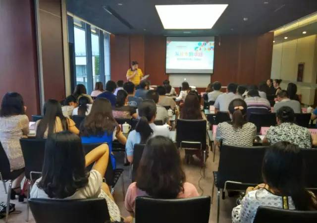 東方龍商務應邀實地考察南京棲霞區園區，努力推進優質招商投資選址項目落戶
