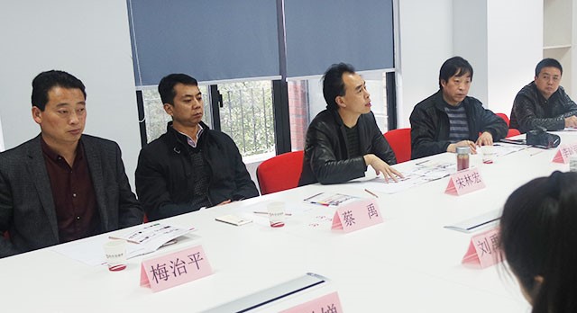 陜西商洛市洛南縣領(lǐng)導(dǎo)考察東方龍商務(wù)平臺(tái)