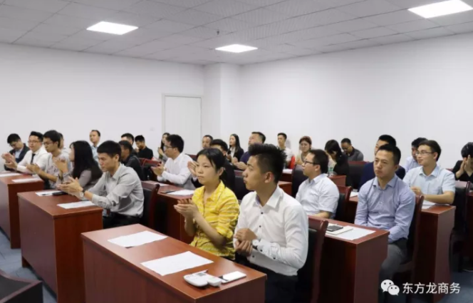 深圳分公司舉行2017年專場招聘會，加快委托招商引資服務模式轉型升級
