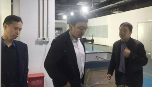 陪同政府園區(qū)赴高科技工業(yè)機器人投資選址項目方對接考察，促進智能制造項目落地
