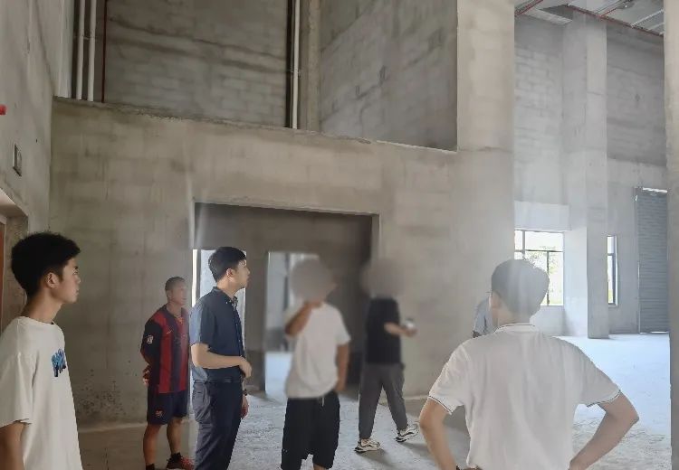 專精特新、小巨人企業！老牌精密零部件生產擴建投資選址項目方實地考察江蘇某地方政府