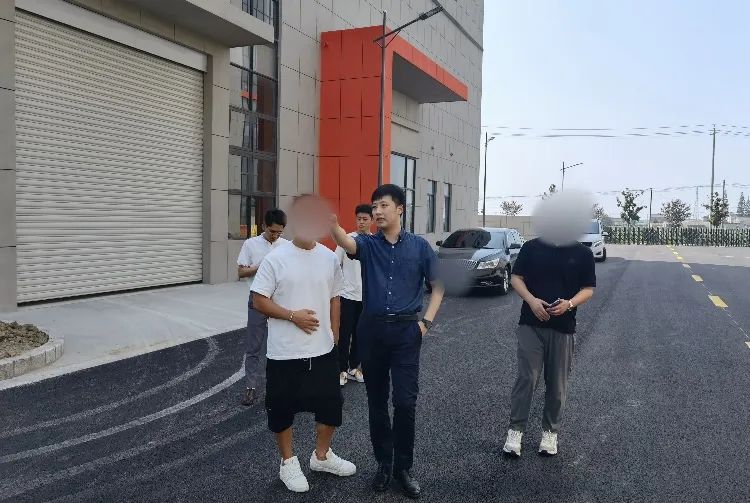 專精特新、小巨人企業！老牌精密零部件生產擴建投資選址項目方實地考察江蘇某地方政府