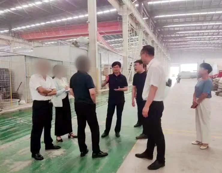 老牌企業，產品附加值高，暢銷超20個國家及地區！大型鋼結構制品投資選址項目方實地考察河北某地方政府