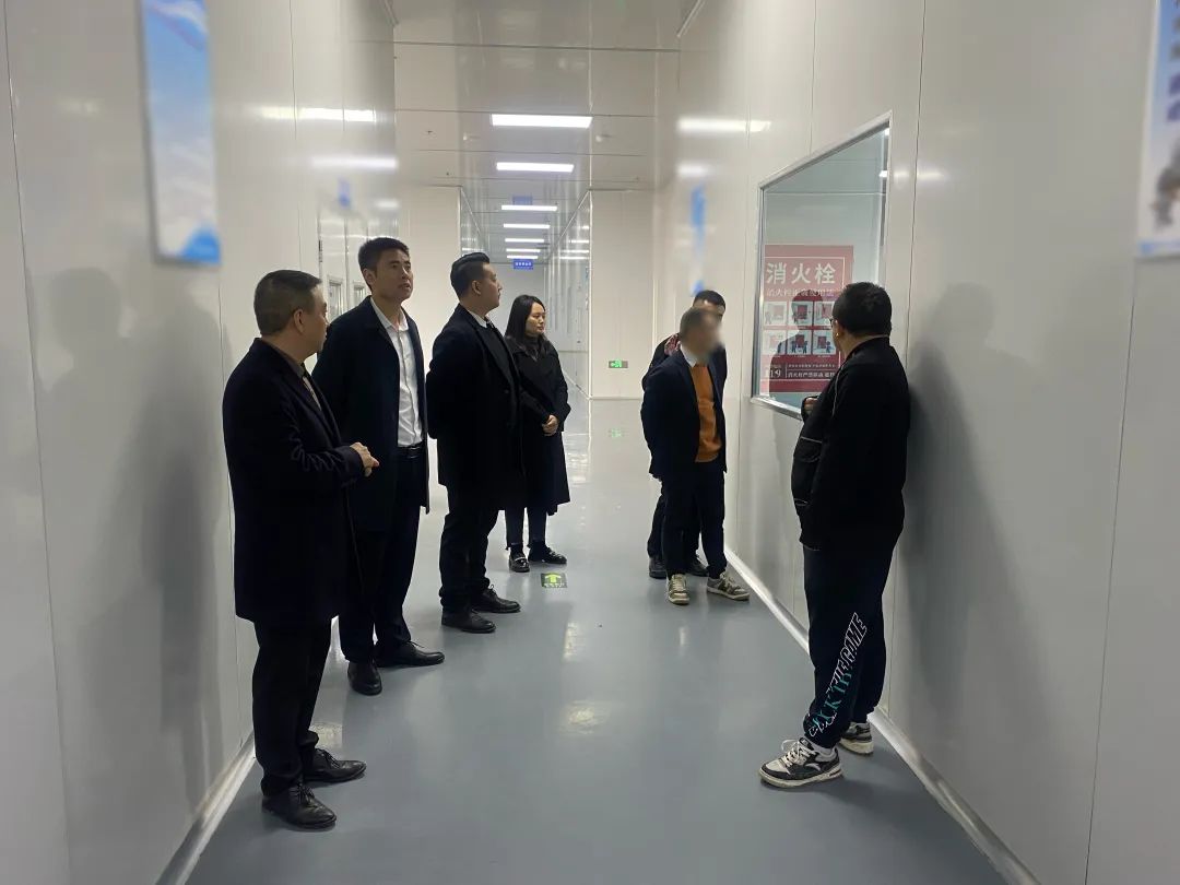 華為、蘋果等知名企業優質合作商！專精特新觸控顯示屏擴建投資選址項目方反向考察四川某地方政府