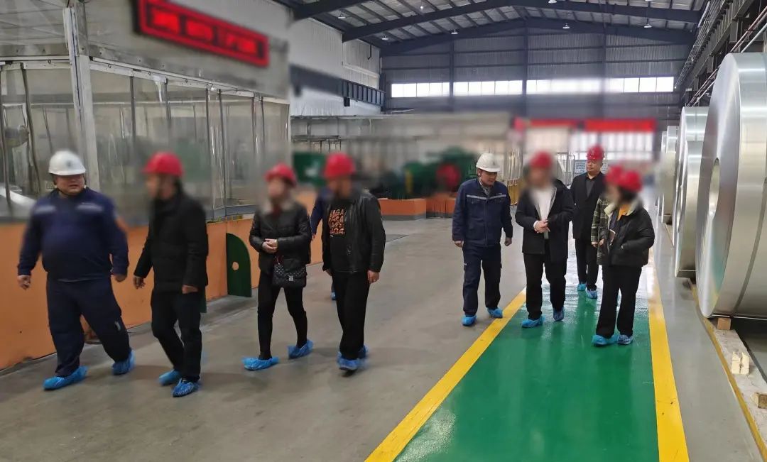 高新技術企業，產品暢銷多個國家和地區！著名品牌建筑裝飾材料投資選址項目方反向考察貴州某地方政府