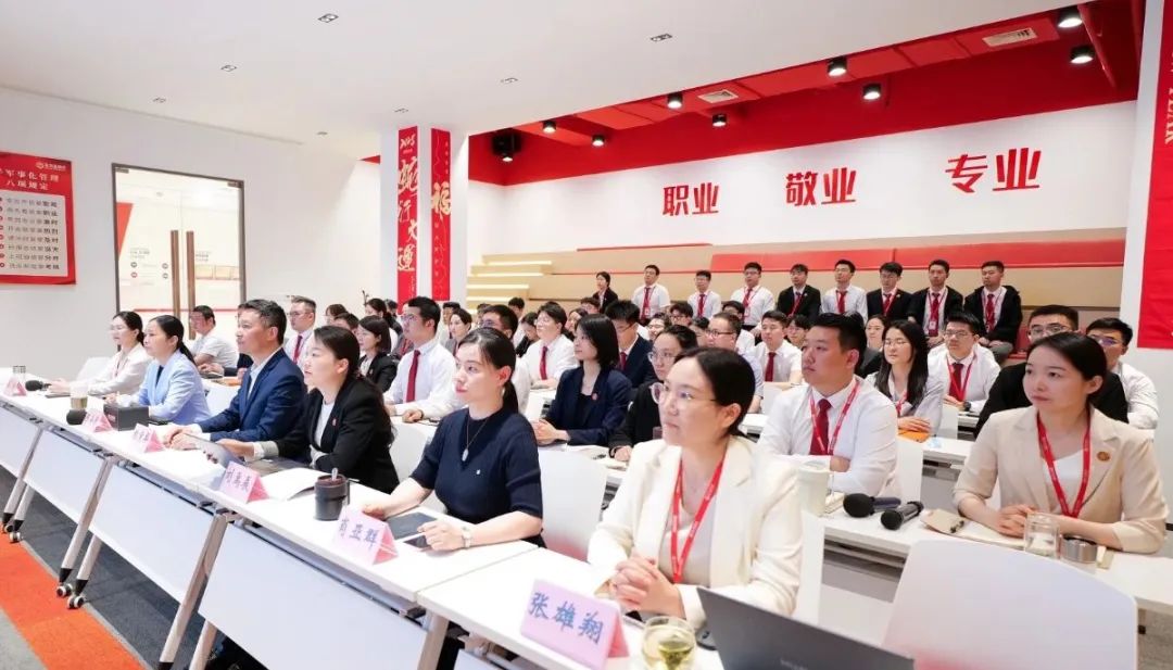 五一節(jié)前項(xiàng)目強(qiáng)勢(shì)儲(chǔ)備開(kāi)發(fā)！4月下旬，集團(tuán)共33個(gè)優(yōu)質(zhì)投資選址項(xiàng)目通過(guò)評(píng)估