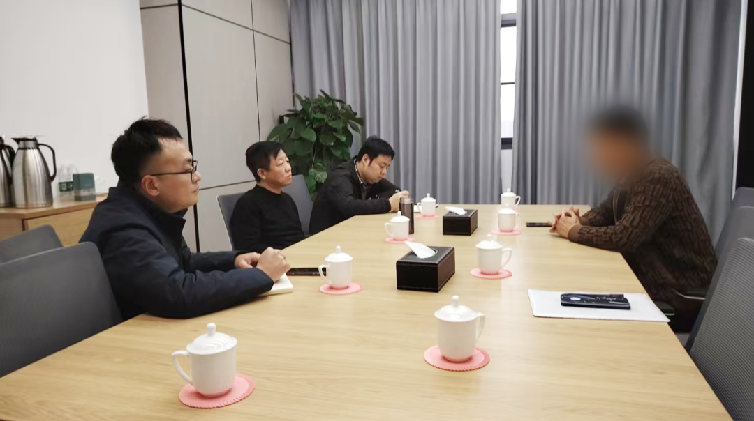 訂單量大，落地選址快！智能搬運(yùn)設(shè)備擴(kuò)建投資選址項(xiàng)目方反向考察江蘇某地方政府