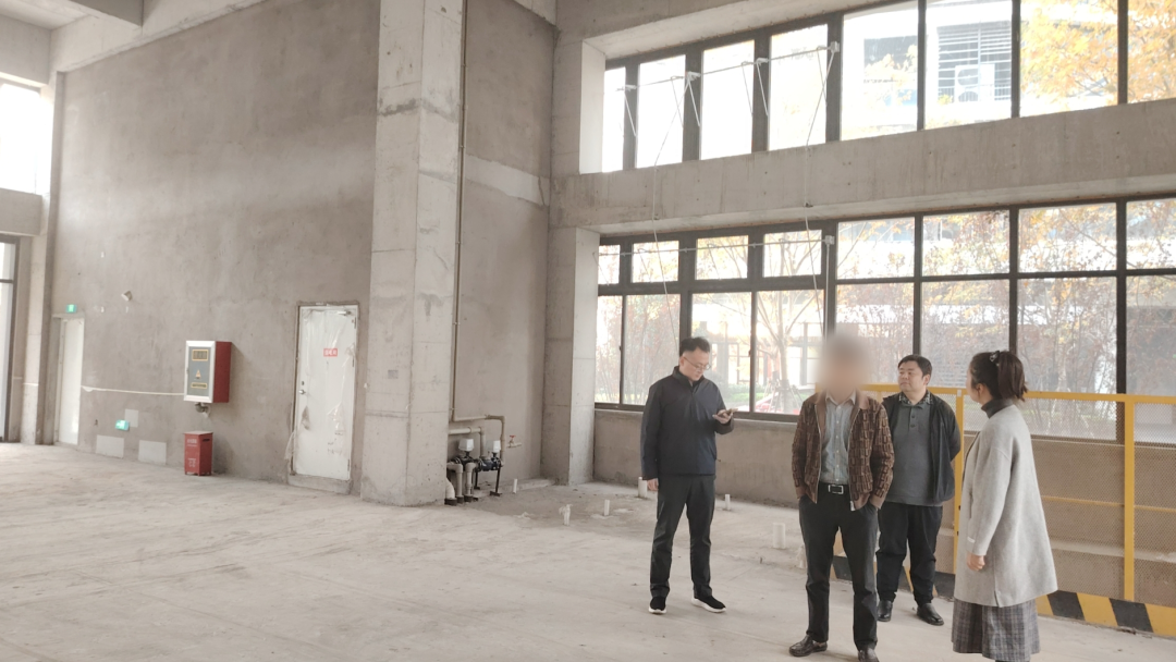 訂單量大，落地選址快！智能搬運(yùn)設(shè)備擴(kuò)建投資選址項(xiàng)目方反向考察江蘇某地方政府