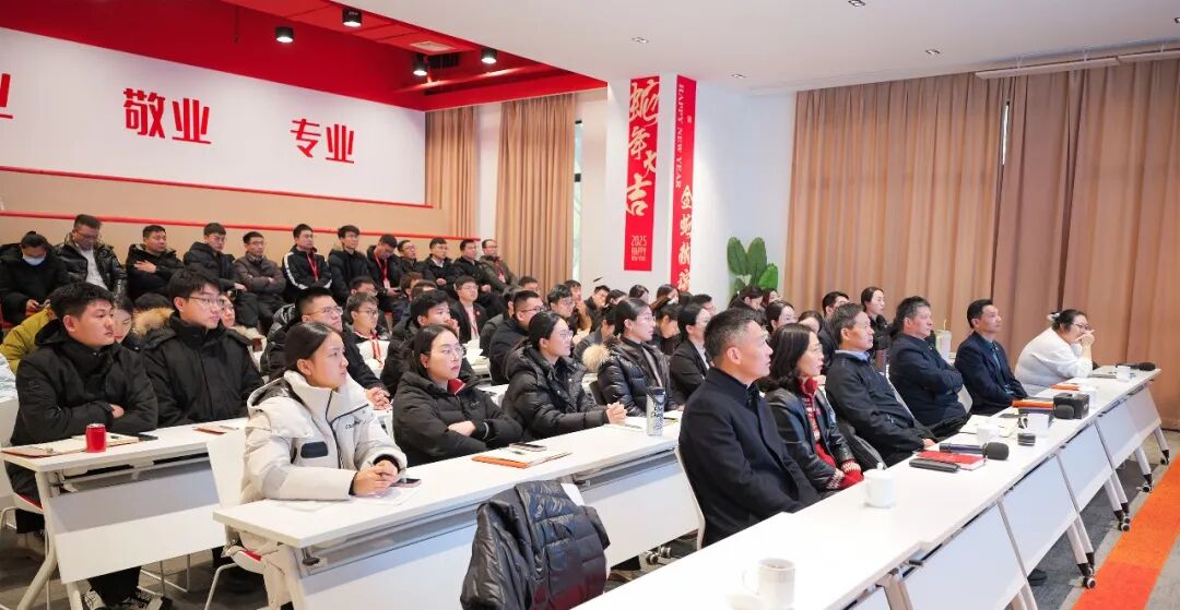 上海東方龍商務集團與中國農業大學中國縣域經濟研究中心成功簽約戰略合作協議
