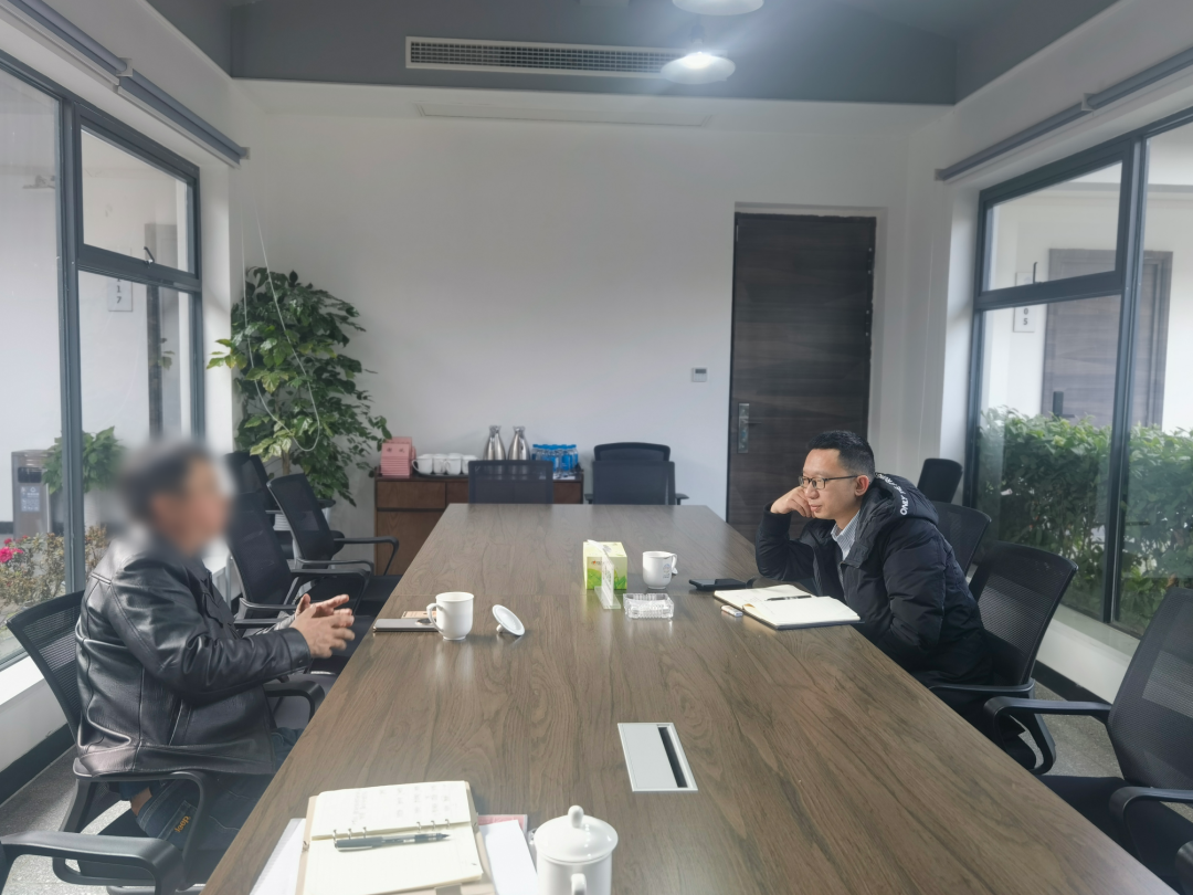 擁有數十項專利，市場地位行業領先！高品質改性材料生產擴建投資選址項目方反向考察四川某地方政府