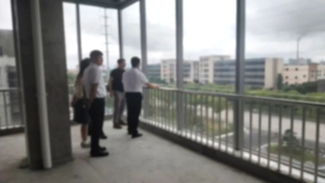 擴建擴產(chǎn)需求迫切！小巨人機器人擴建投資選址項目方反向考察江蘇某合作政府